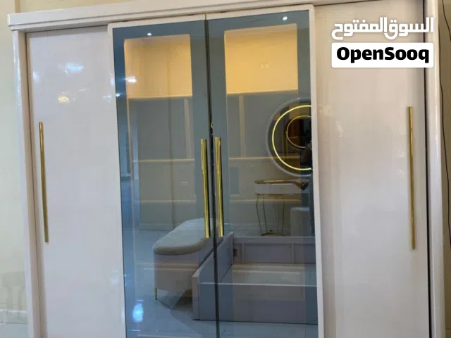غرفت نوم ممتازة وخامة جميله جدا والله