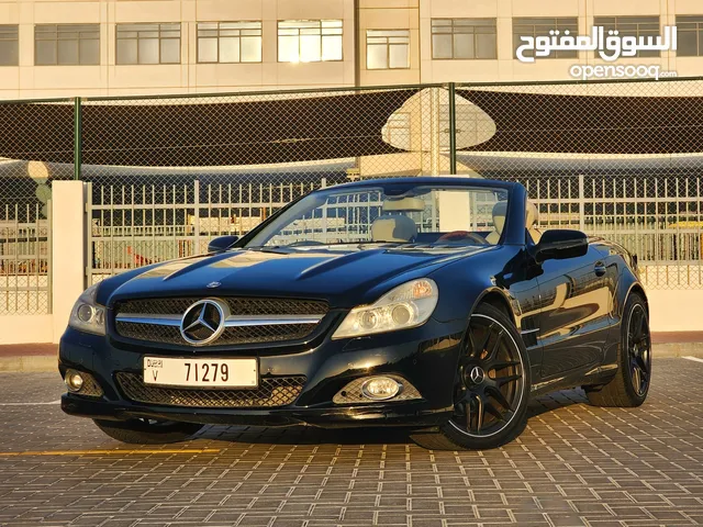 2009 Mercedes SL350 / Gcc Specs / Factory Paint / Hardtop Convertable / Mint Condition .