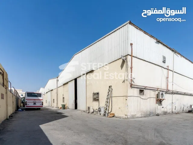 مساحة للتخزين مظللة مع مدخل خاص (اقرأ الوصف قبل الاتصال!) Shared storage space