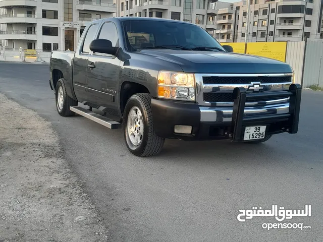 شفرليه سلفرادو 2008 بحاله ممتازه للبيع