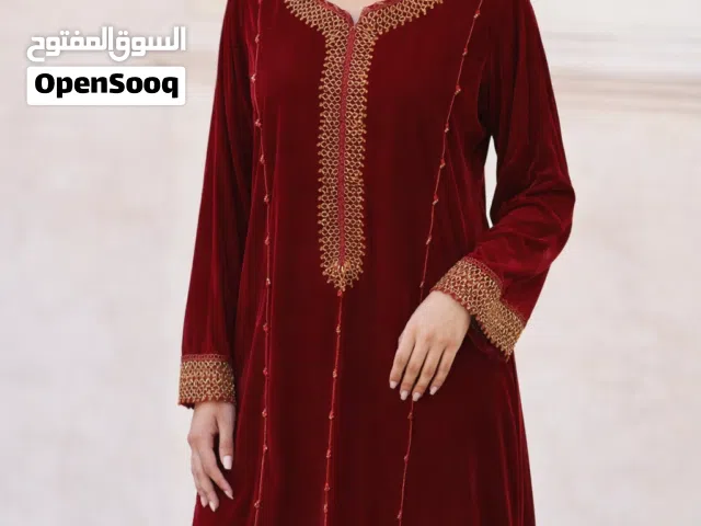 ملابس بحاله ممتازه مستعمله استعمال بسيط للبيع