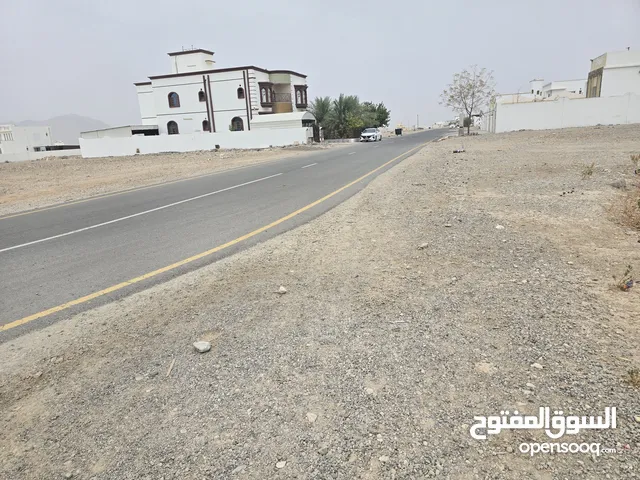 انا المالك والملك لله  ارض ف الحاجر الاولى كونر
