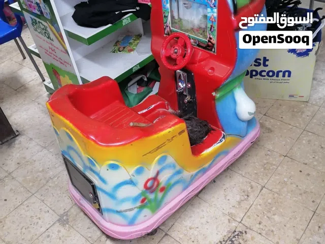 لعبة اطفال هزاز مع صوت بحالة جيدة