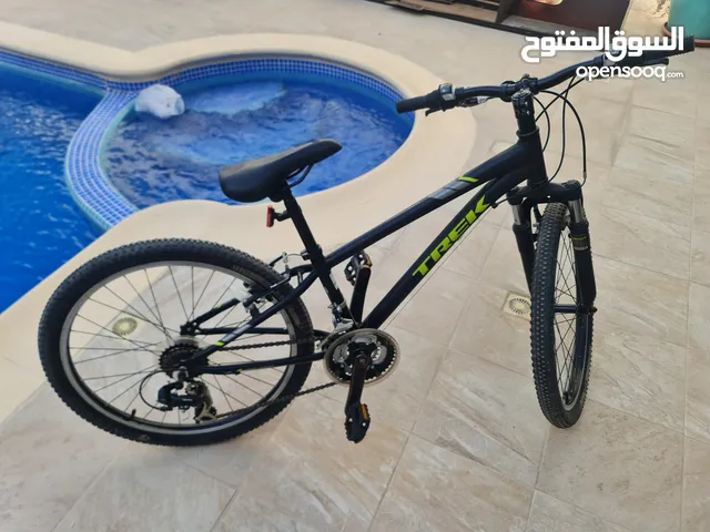 Trex kids bike like new