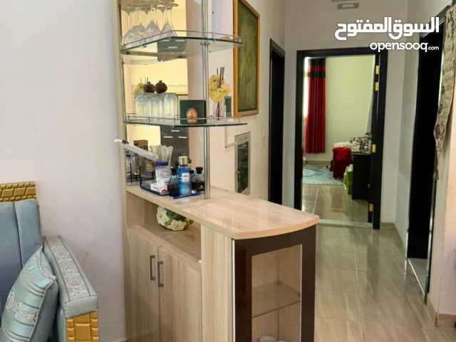 اثاث مستعمل و نظيف  السعر قابل للتفاوض