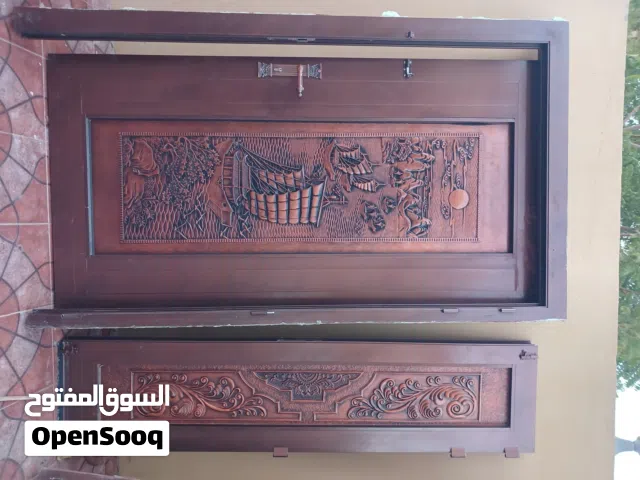 أبواب نحاسيه مستخدمه بحاله جيده
