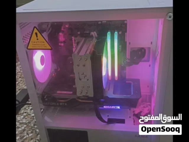 بي سي للبيع شرط النضافه بعدة بجيسهة وكراتينهة موجود السعر 750 قفل والمواصفات موضحه بلصورة