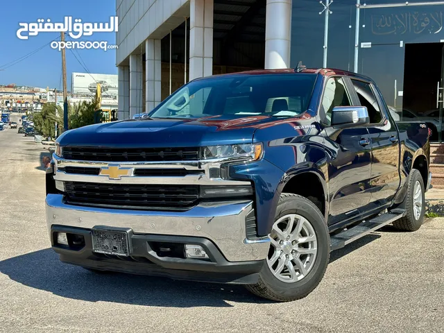 Chevrolet silverado 2020  كلين تايتل