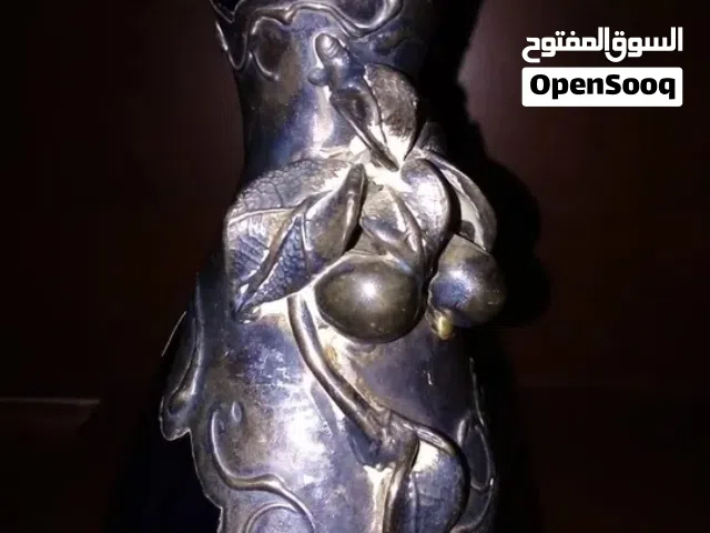 150دينارنهائي=مقتنى شخصي تحف انتيك3فازات ايطالي عليهم صب فضه شغل يدوي -تفاصيل بالداخل أقرأها