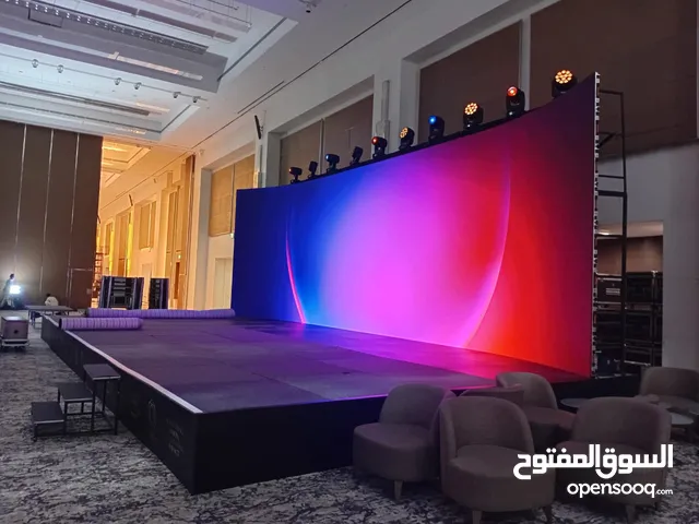 تاجير شاشات وصوتيات وإضاءات واستيج