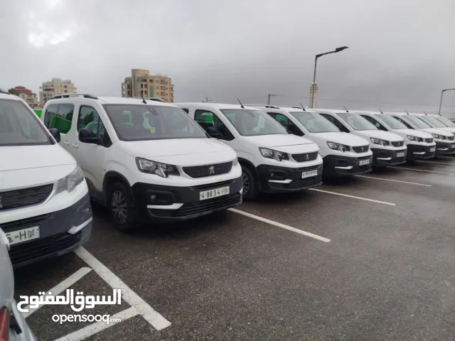 عرض التقسيط بسعر الكاش بيجو ريفتر 2021