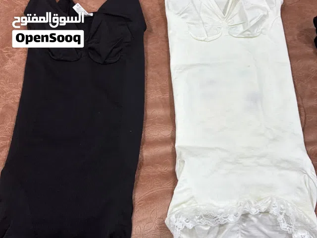 كورسيه ابيض اسود قياس m 38