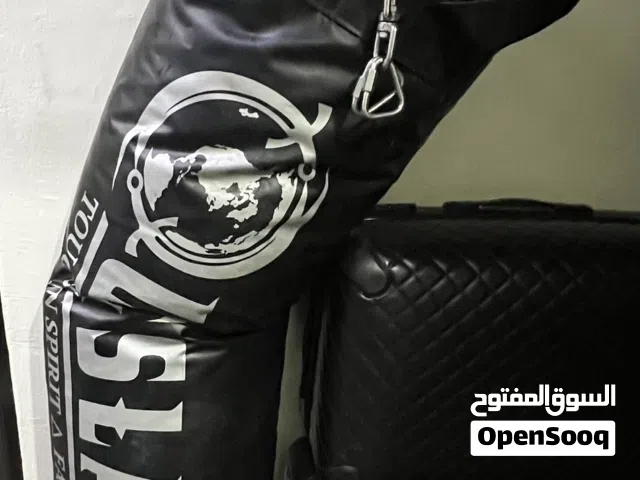 كيس ملاكمة أمريكي وزن 100 كيلو جديد