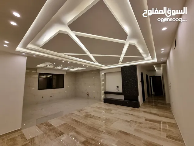 220 m2 3 Bedrooms Apartments for Sale in Amman Deir Ghbar