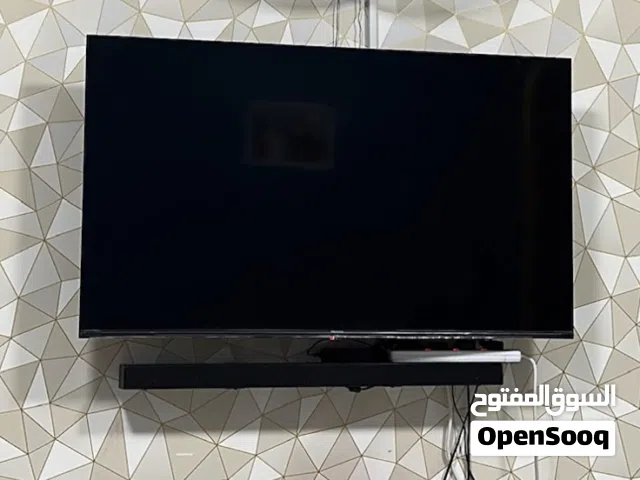 Hisense 43inches Smart LED with Remote and accessories