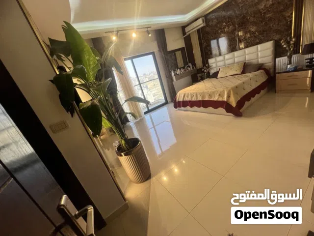 شقة مميزة جدا في افضل مناطق الجبيهة