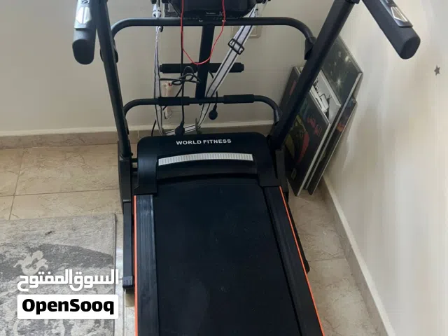 جهاز مشي كهربائي يتحمل وزن 180 كيلو  مع هديه