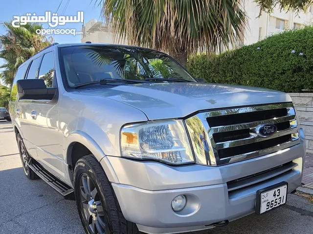 Ford Expedition 2014 in Amman