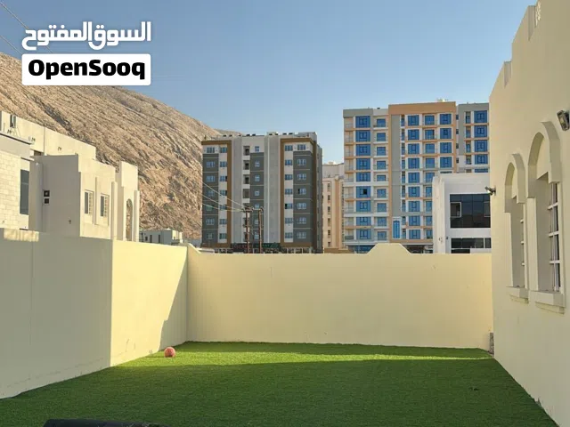 250 m2 3 Bedrooms Townhouse for Sale in Muscat Bosher