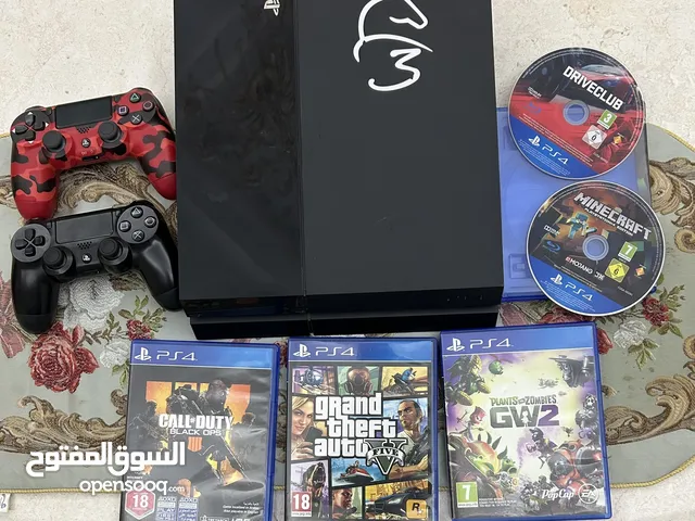 PlayStation 4 PlayStation for sale in Ras Al Khaimah