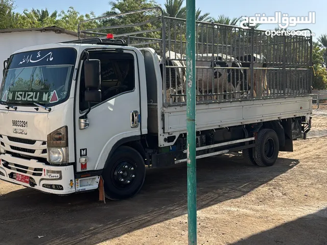 شاحنه نقل عام نقل وشحن البضائع