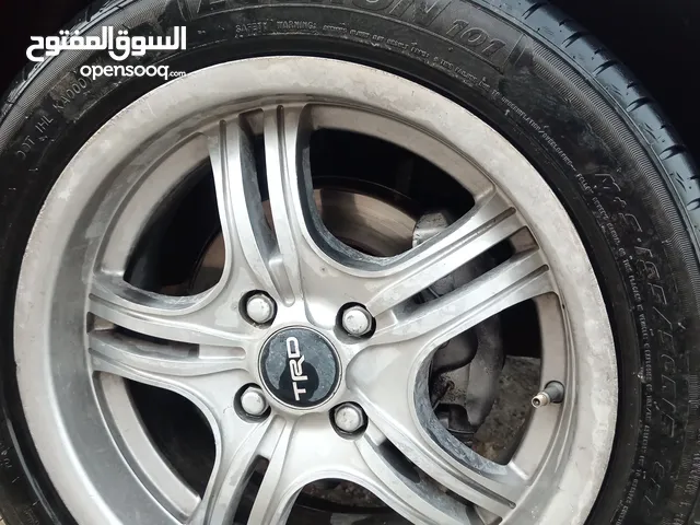 طقم جنوط جديدة مقاس 17 بوصة من علامات تجارية متنوعة اربع جواز
