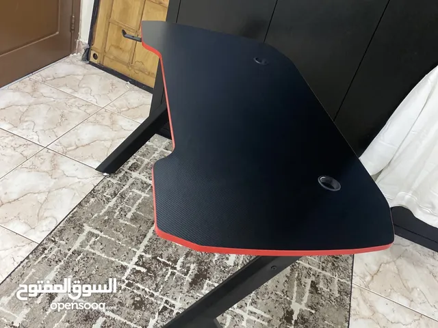 للبيع طاوله قيمنق