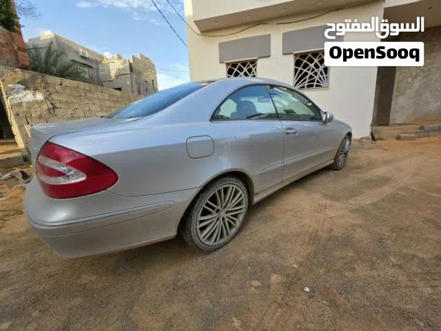 2004 مرسيدس بنز الفئة-CLK CLK 200