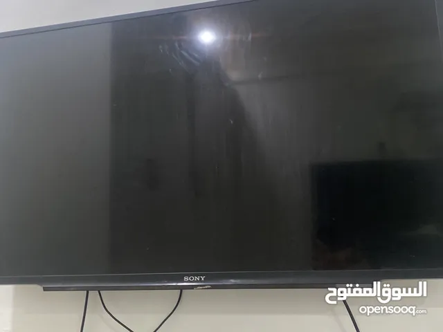 Sony LCD 42 inch TV in Al Ahmadi