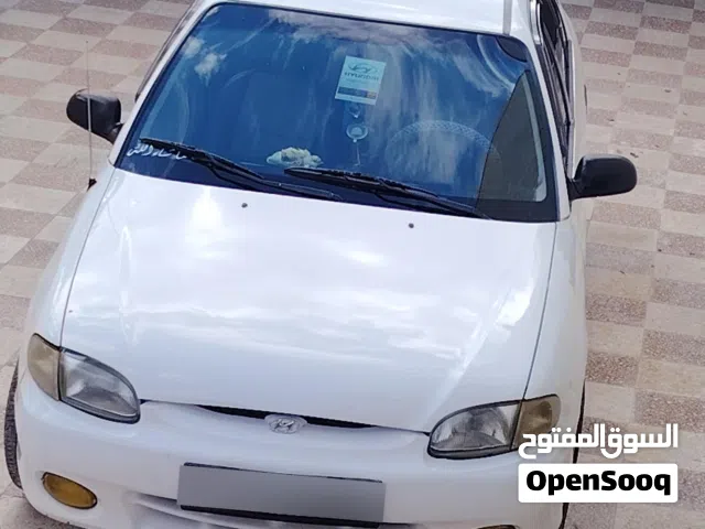 1997 هيونداي اكسنت GL