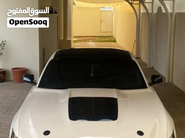 2015 فورد موستانج V6