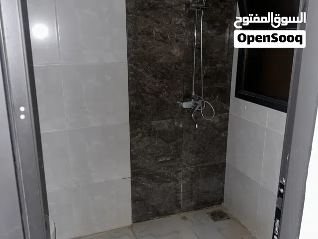 شقة للاجار بالرفاع الغربي غرفتين شامل الكهرباء او غير شامل حسب الطلب