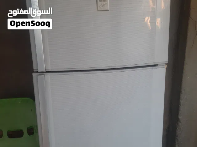 ثلاجة مستعملة