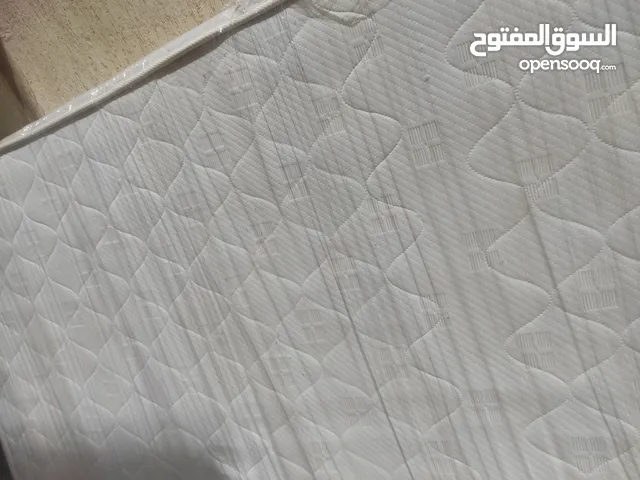 فراش طبي إيطاليا مستعمل انظيف