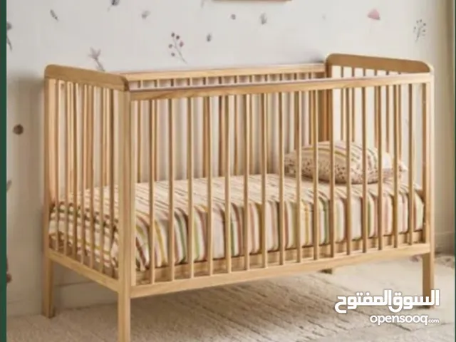 سرير اطفال