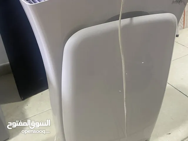 جهاز تنقية الهواء شبه جديد