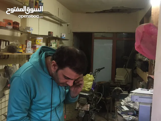 - محل50م ماءبلاش ش30م ناصية ترعة عبد العال1قبل كشري رسلان مقابل جامع بلال بن رباح ال20جيزة2999 جنيه