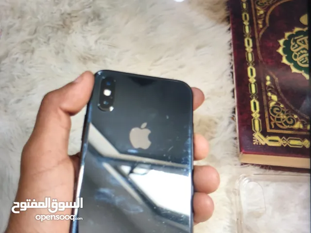 Apple iPhone X 64 GB in Aden