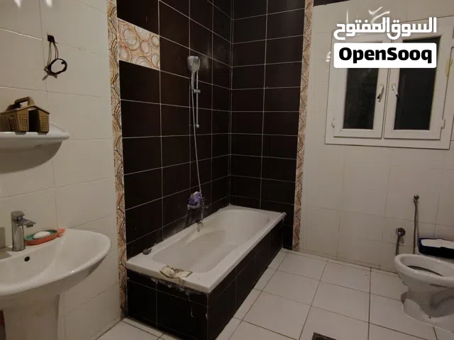 150 m2 3 Bedrooms Apartments for Rent in Tripoli Al-Serraj