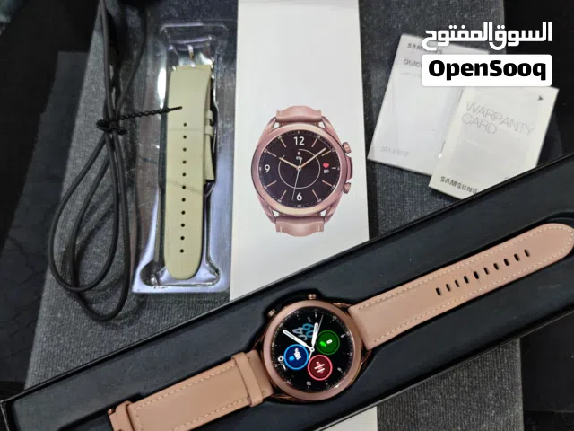 ساعة سامسونج 3 للبيع 41 mm اللون البرونزي الجميل وفي حاله رائعه. Samsung 3 watch