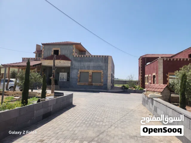 320 m2 5 Bedrooms Townhouse for Sale in Amman Al-Nuqairah