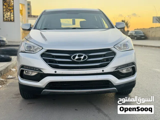 Used Hyundai Santa Fe in Tripoli