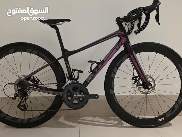 Road Bike - Liv Avail Advanced 3 2015 Carbon Wheels, Disc brake, Size 52 (Liv Women's Specs)