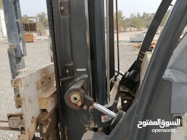 2007 Scissor Lift Lift Equipment in Al Batinah
