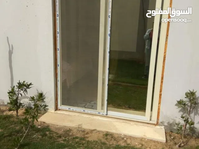 شاليه استوديو للبيع بقرية كاريبيان الساحل الشمالي الكيلو 78 قبلى 35 متر ارضى بحديقة صغيرة متوفر جميع