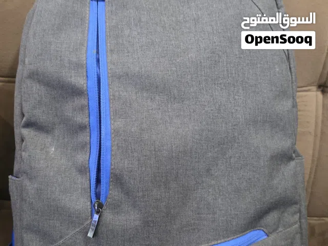 للبيع حقيبه للبليستيشن