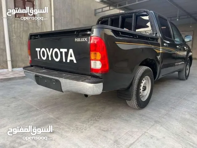 Used Toyota Hilux in Tripoli