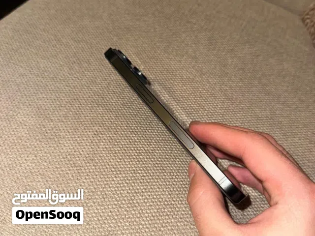 للبيع Iphone 15