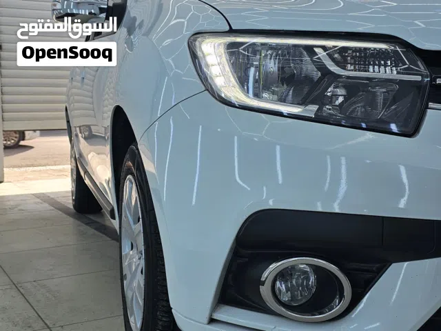 رينو سيمبول للبيع موديل 2021 مكفوله من الصبغ فقط بارد صغير بالجاملغ الأمامي فول مواصفات حساسات خلفيه