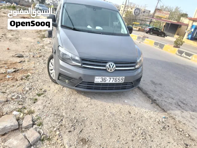 2017 فولكسفاغن كادى Caddy